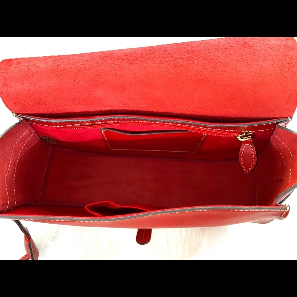 SOLD Dooney and bourke alto saddle crossbody - Picture 6 of 11